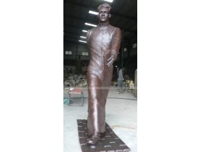 Bronze Priester Figur Skulptur Park Skulptur